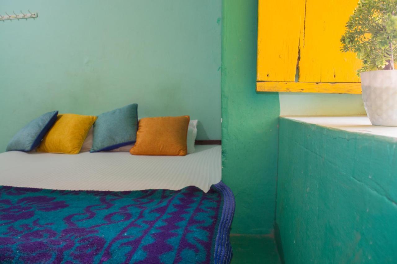 12 Monks Backpackers Community Vandrarhem Pushkar Exteriör bild